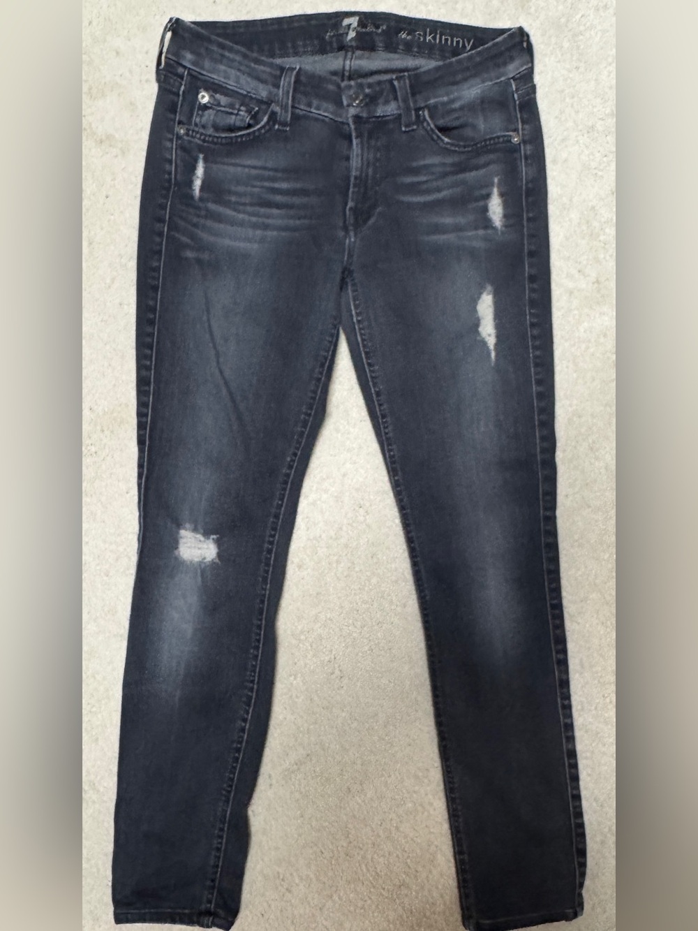 7 for All Mankind Skinny Jeans in Gray Distressed wash Size 27